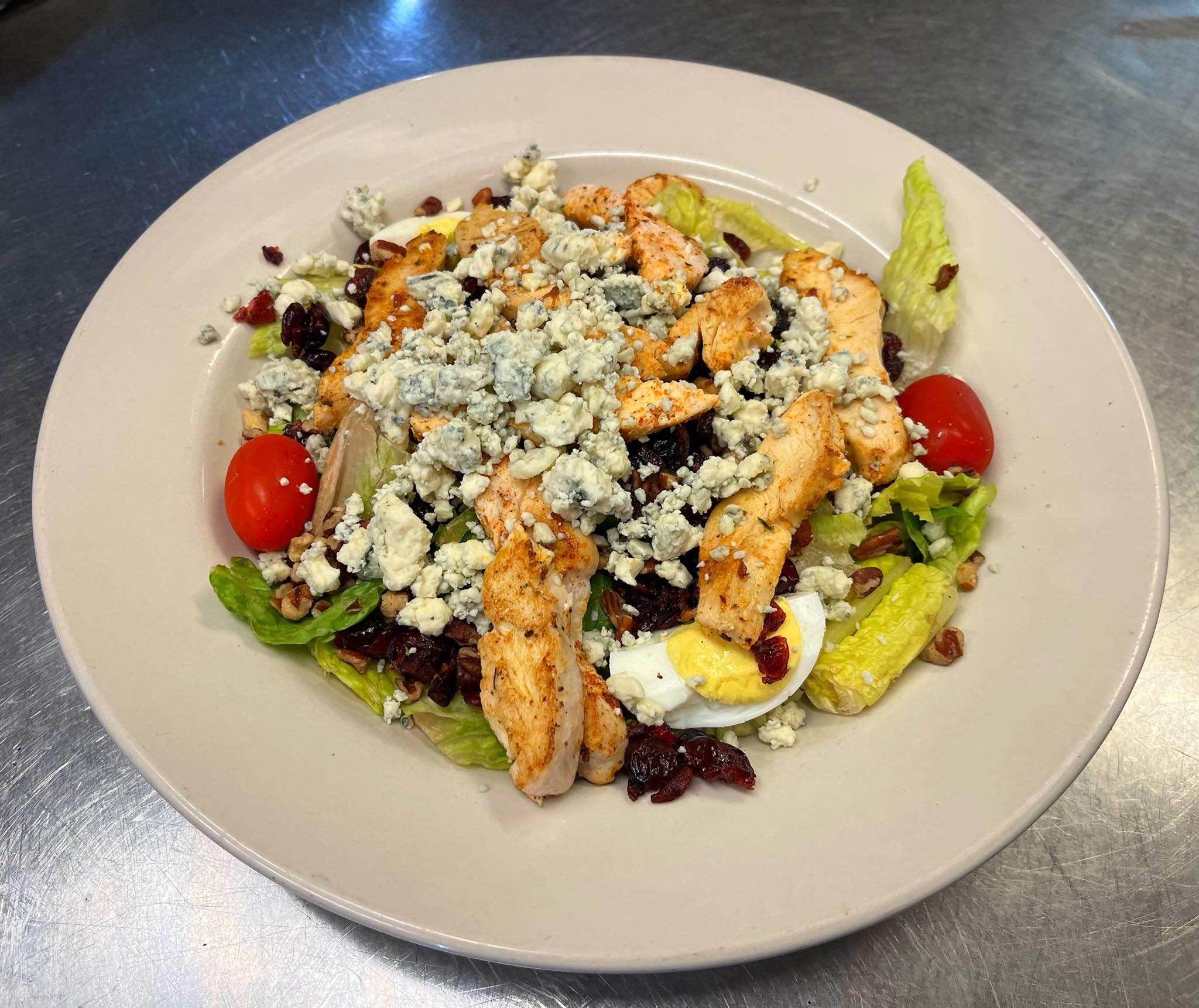 ville victoria salad
